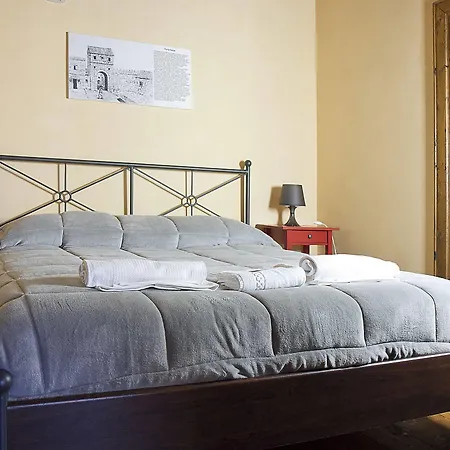 Bed & Breakfast My Old Town *